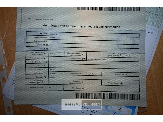 Kubota landbouwtrekker - afbeelding 16 van  18