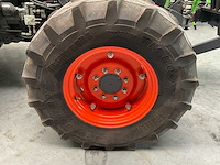 Kubota m4-063 vierwielaangedreven landbouwtractor - afbeelding 22 van  22