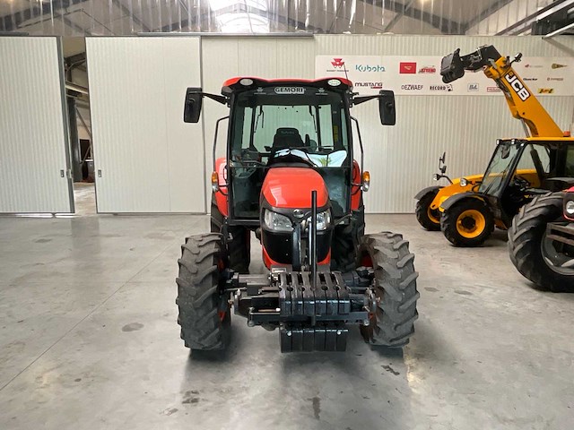 Kubota m4-063 vierwielaangedreven landbouwtractor - afbeelding 8 van  22