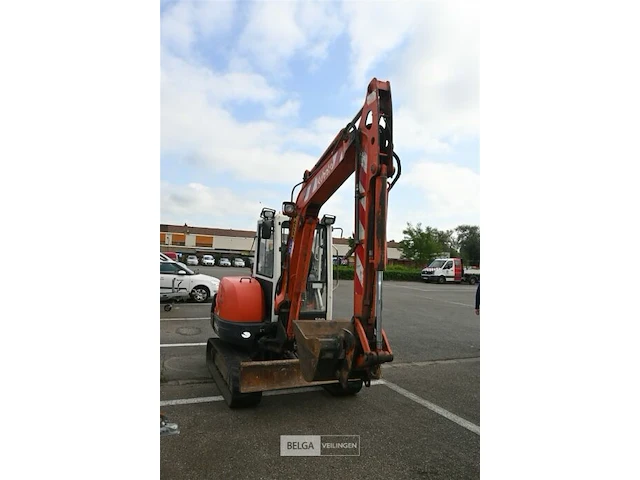 Kubota mini-graafmachine - afbeelding 8 van  22