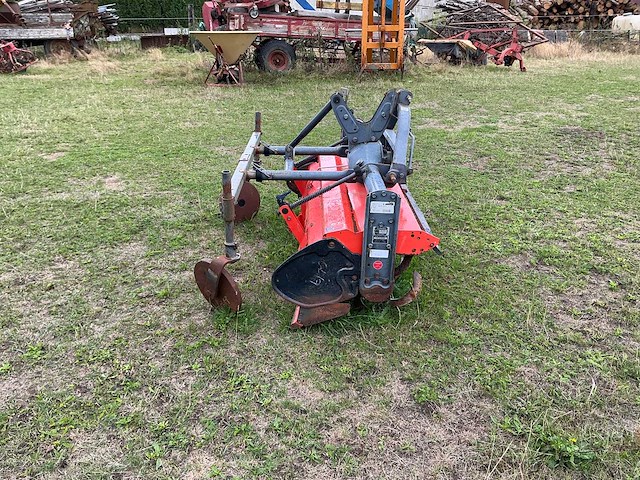 Kubota rl 15t aftakasaangedreven grondfrees met driepuntsbevestiging - afbeelding 7 van  14