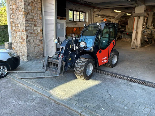 Kubota schuiflader / telehandler kubota kth4815-2 – 146,7 uur – vorken + bak 160 cm - afbeelding 1 van  37