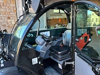 Kubota schuiflader / telehandler kubota kth4815-2 – 146,7 uur – vorken + bak 160 cm - afbeelding 7 van  37