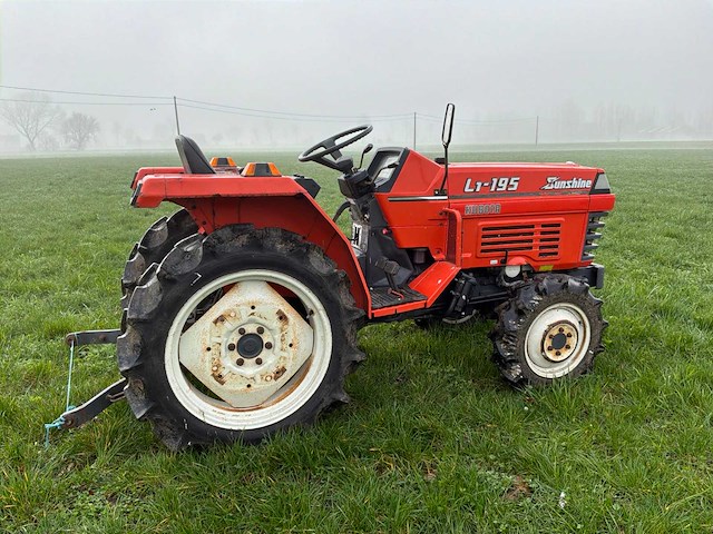 Kubota sunshine l1-195 minitractor - afbeelding 6 van  13