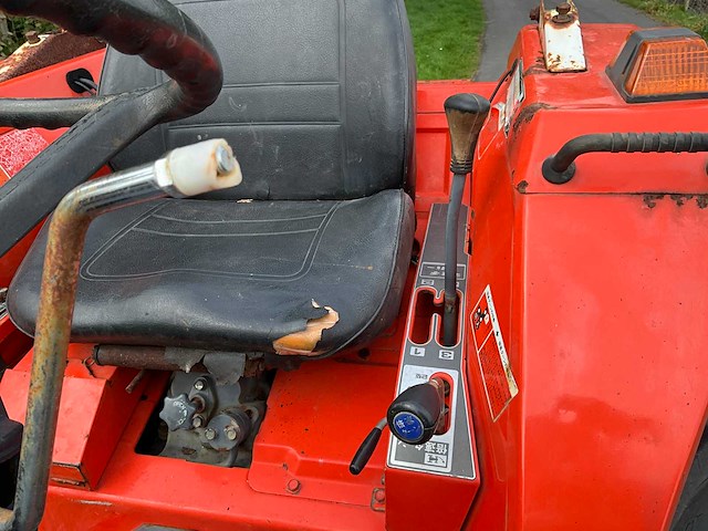 Kubota sunshine l1-195 minitractor - afbeelding 4 van  15