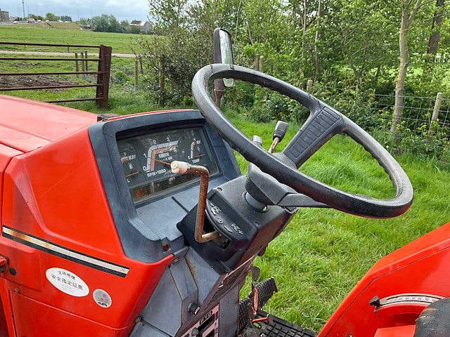 Kubota sunshine l1-195 minitractor - afbeelding 6 van  15