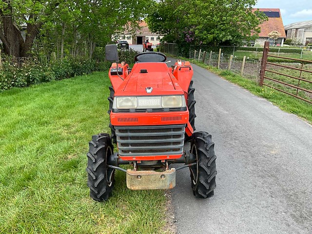 Kubota sunshine l1-195 minitractor - afbeelding 7 van  15