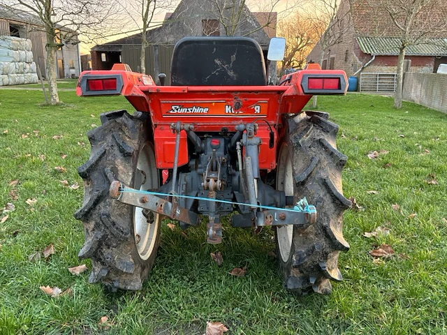 Kubota sunshine l1-195 vierwielaangedreven minitractor - afbeelding 17 van  20