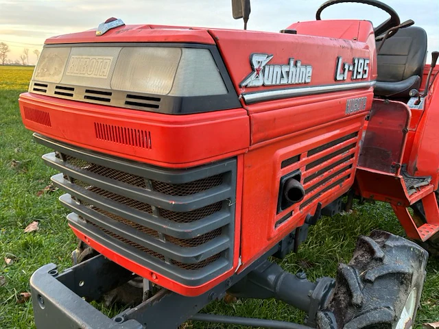 Kubota sunshine l1-195 vierwielaangedreven minitractor - afbeelding 20 van  20