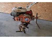 Kubota t320 benzinetuinroer - afbeelding 6 van  11