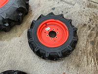 Kubota tractorbanden (4x) - afbeelding 6 van  7