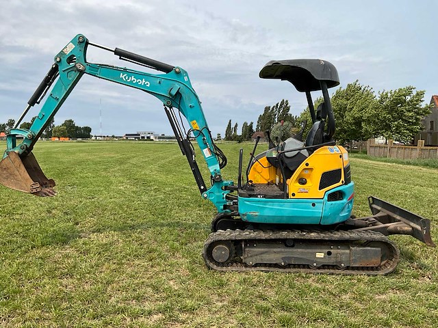Kubota u-30-5 midi rupsgraafmachine - afbeelding 22 van  23