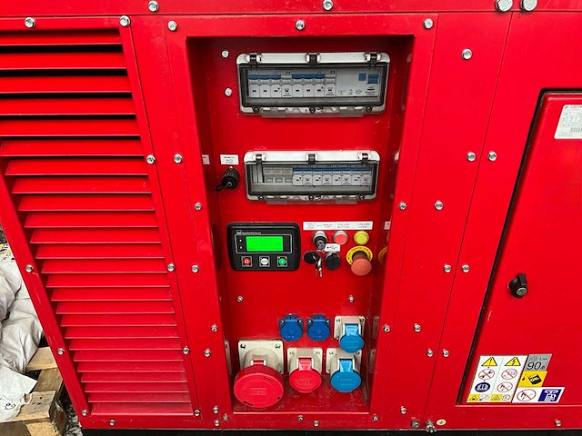 Kubota v3800 t 44kva generatorset - afbeelding 9 van  13