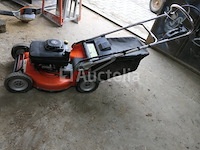 Kubota w721 zelfrijdende benzinegrasmaaier - afbeelding 7 van  12