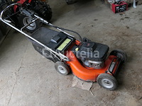 Kubota w721 zelfrijdende benzinegrasmaaier - afbeelding 10 van  12