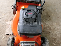 Kubota w721 zelfrijdende benzinegrasmaaier - afbeelding 12 van  12