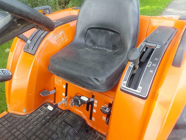 Kubota x20 - minitractor - afbeelding 10 van  20