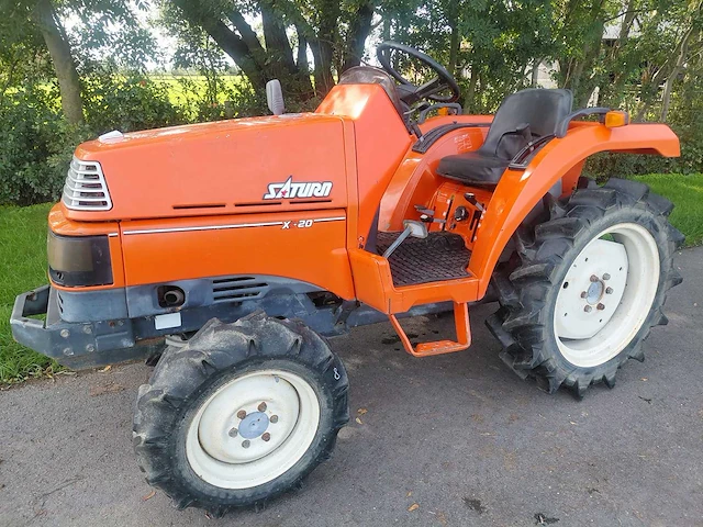 Kubota x20 - minitractor - afbeelding 1 van  20