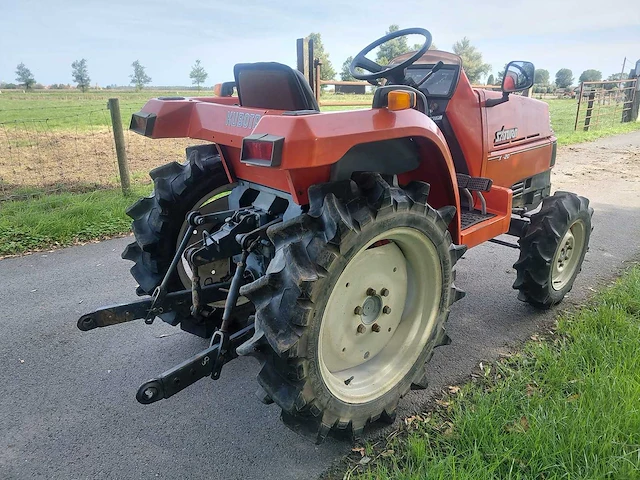 Kubota x20 - minitractor - afbeelding 16 van  20