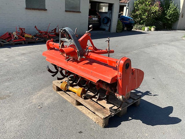 Kubota x20 minitractor met frees - afbeelding 11 van  26