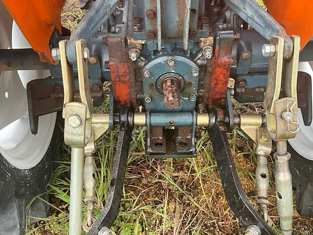 Kubota zb1-17 bulltra minitractor - afbeelding 17 van  28