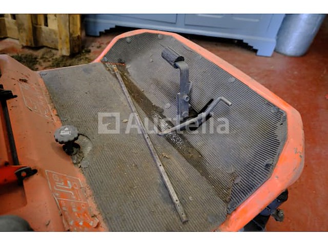 Kubota zitmaaiertractor gzd21hd - afbeelding 2 van  21
