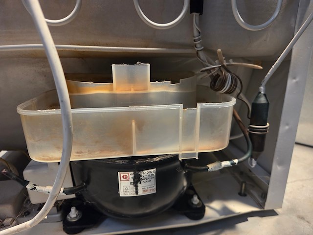 Kühlschrank - afbeelding 9 van  10