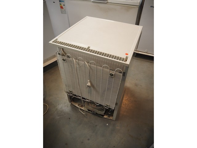 Kühlschrank - afbeelding 3 van  9
