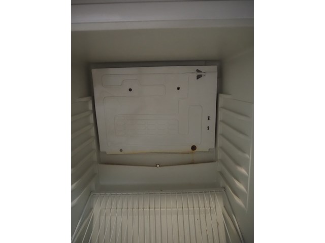 Kühlschrank - afbeelding 6 van  9