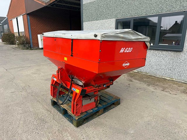 Kuhn - 2007 - mds 935 - kunstmeststrooier - afbeelding 3 van  14