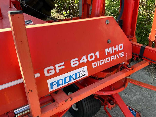 Kuhn gf 6401 mho hooischudder - afbeelding 2 van  3