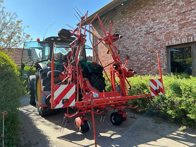 Kuhn gf 6401 mho hooischudder - afbeelding 1 van  2