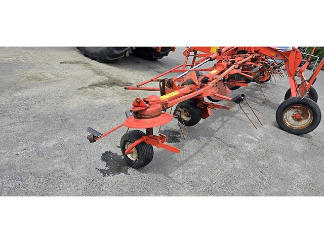 Kuhn moulder - afbeelding 7 van  8