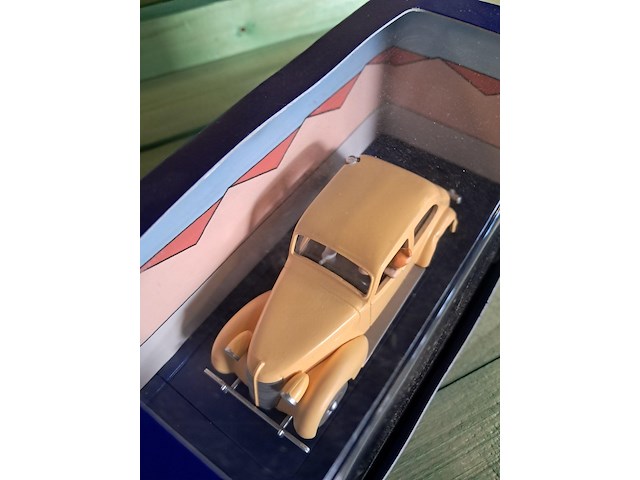 Kuifje auto in doos les crabe aux pinces d'or - afbeelding 4 van  4
