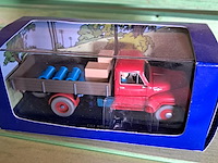 Kuifje auto in doos l'ile noire