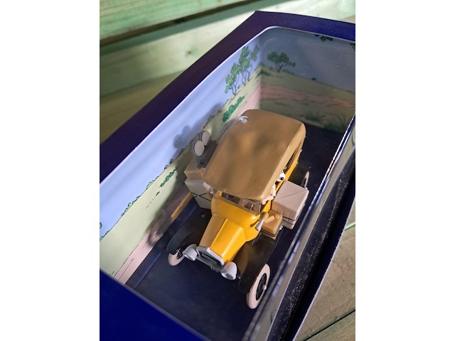 Kuifje auto in doos tintin au congo - afbeelding 4 van  4