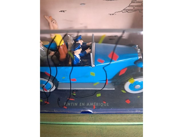 Kuifje auto in doos tintin en amerique - afbeelding 2 van  3