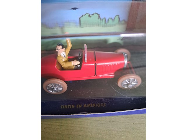 Kuifje auto in doos tintin en amerique - afbeelding 2 van  4