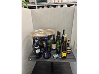 Kuip + oude dranken - afbeelding 1 van  4