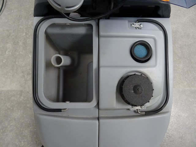 Kuismachine nilfisk - afbeelding 4 van  8