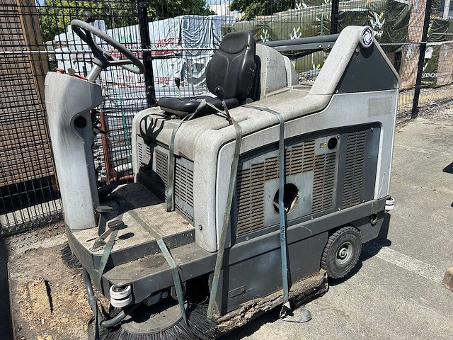 Kuismachine nilfisk - afbeelding 1 van  2