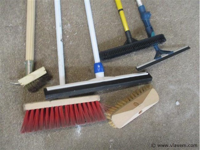 Kuismateriaal - afbeelding 2 van  2