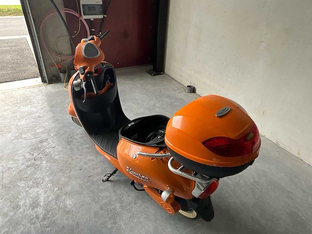 Kumpan electric motorfiets - afbeelding 4 van  10