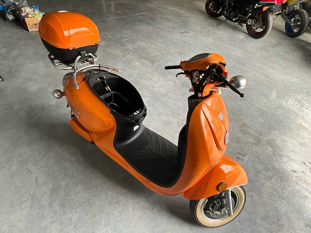 Kumpan electric motorfiets - afbeelding 6 van  10