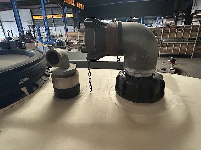 Kunsstoftank 1500 liter werit - afbeelding 5 van  6