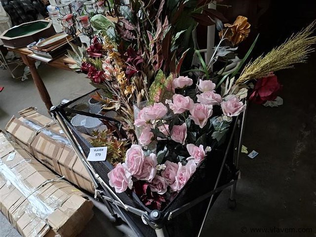 Kunstbloemen - afbeelding 1 van  1