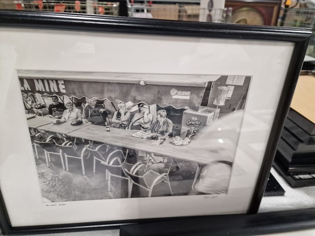 Kunstfoto's, merendeel zwart-wit, in kader - afbeelding 18 van  18