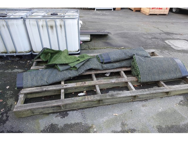 Kunstgras - afbeelding 1 van  4