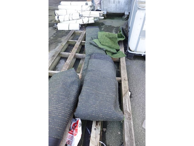 Kunstgras - afbeelding 4 van  4