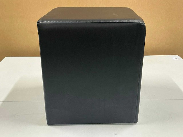 Kunstlederen poef (22x) - afbeelding 2 van  3